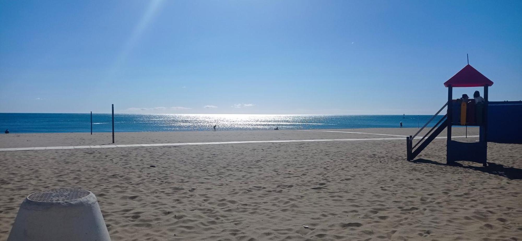 Apartamento Frente Al Mar Paz Y Relax 푸엔히롤라 외부 사진