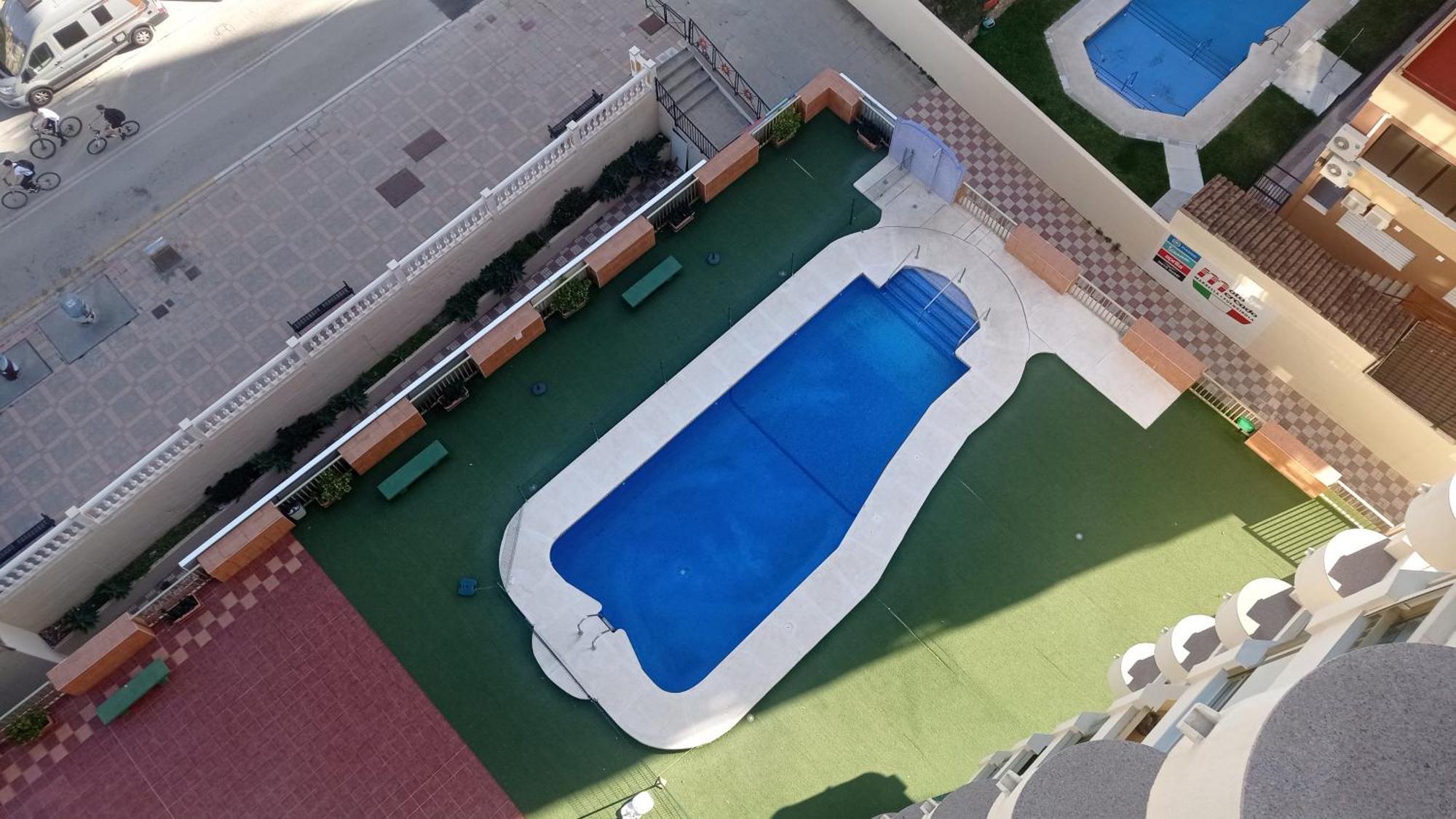 Apartamento Frente Al Mar Paz Y Relax 푸엔히롤라 외부 사진